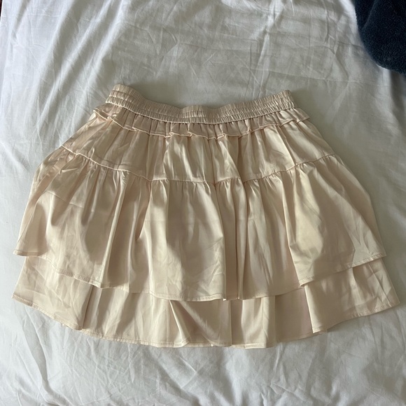 Pants Store Mini Skirt, Ivory, Size M, NWT!! - Picture 2 of 4